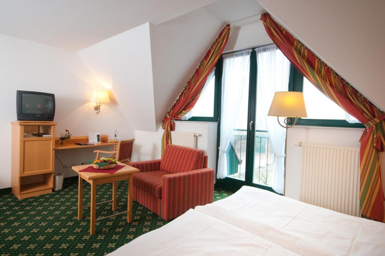 Hotel Etzhorner Krug Oldenburg Esterno foto