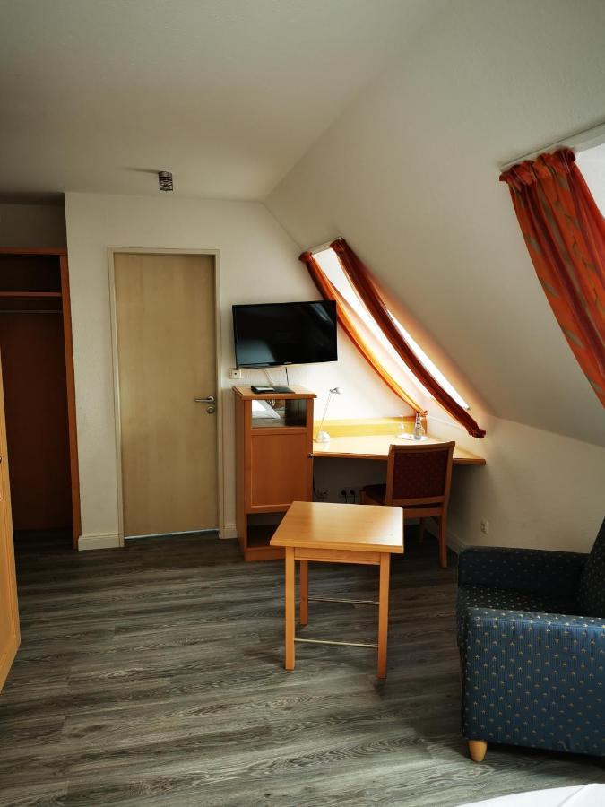 Hotel Etzhorner Krug Oldenburg Esterno foto