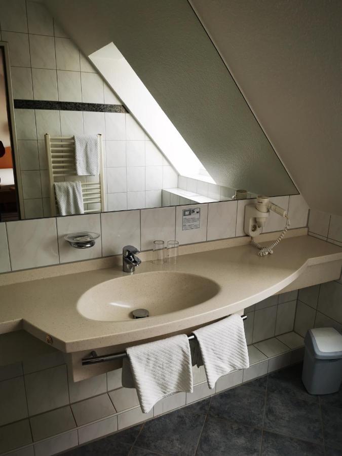 Hotel Etzhorner Krug Oldenburg Esterno foto