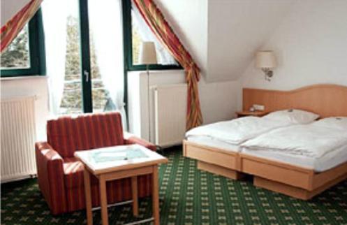 Hotel Etzhorner Krug Oldenburg Esterno foto
