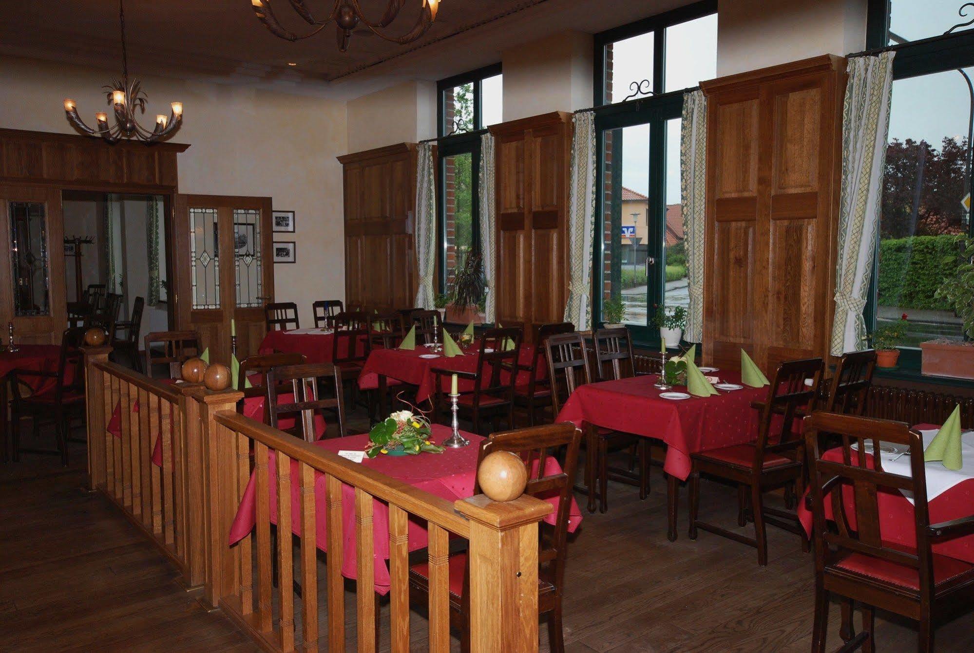 Hotel Etzhorner Krug Oldenburg Esterno foto